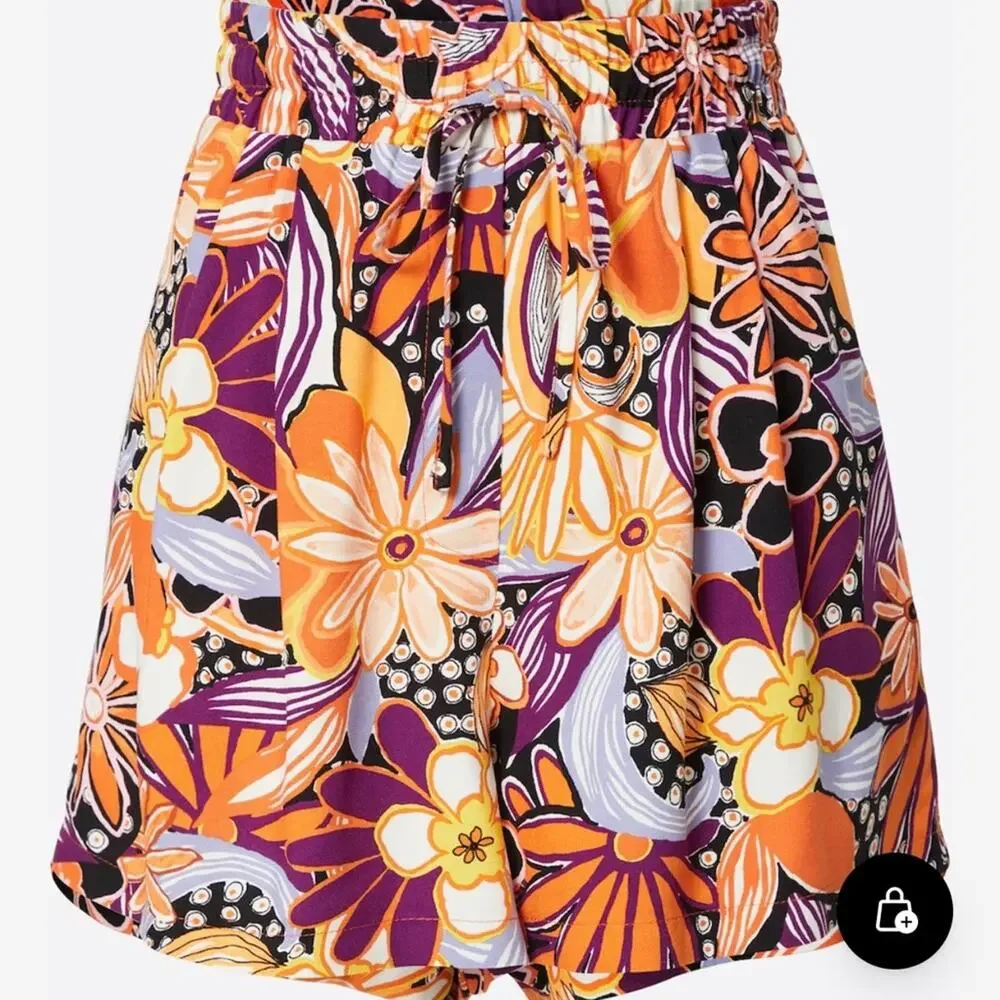 Nasty Gal Mixed Colors high waist floral shorts - Picture 7 of 10
